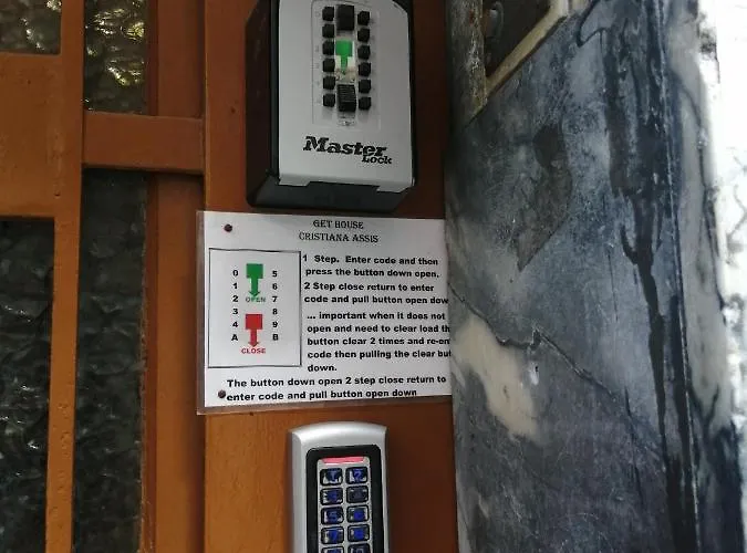 홈스테이 Al- Almada 4 포르투