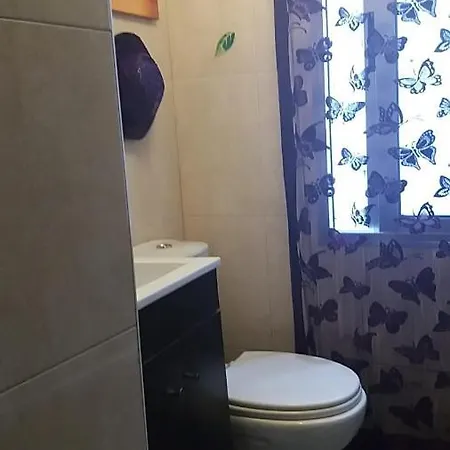 Al- Almada 4 Privatunterkunft *