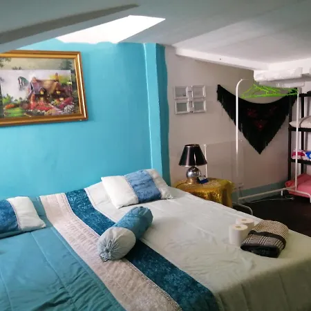 Al- Almada 4 בית אירוח