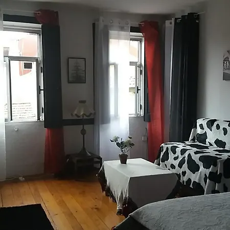 Al- Almada 4 בית אירוח *