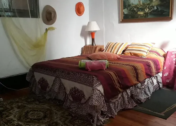 Al- Almada 4 Séjour chez l'habitant Oporto