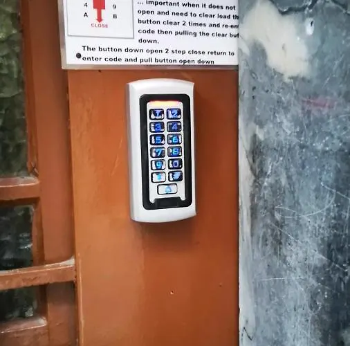 Pansiyon Al- Almada 4 *