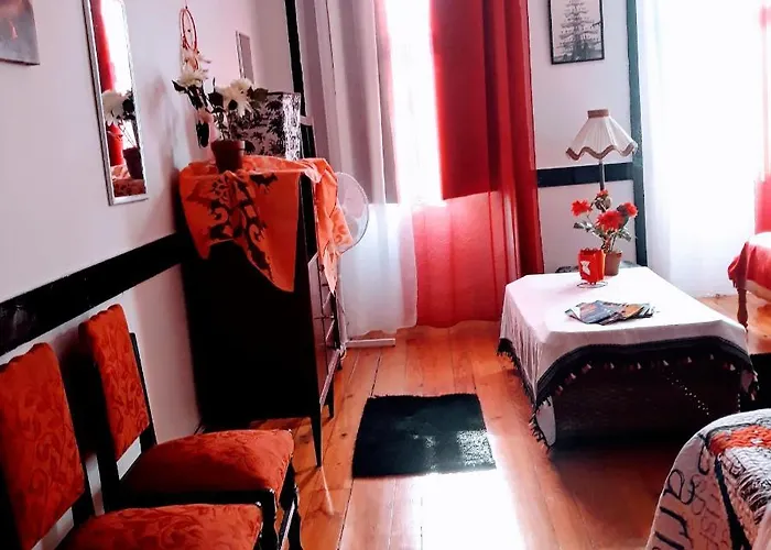 Al- Almada 4 Pansiyon Porto